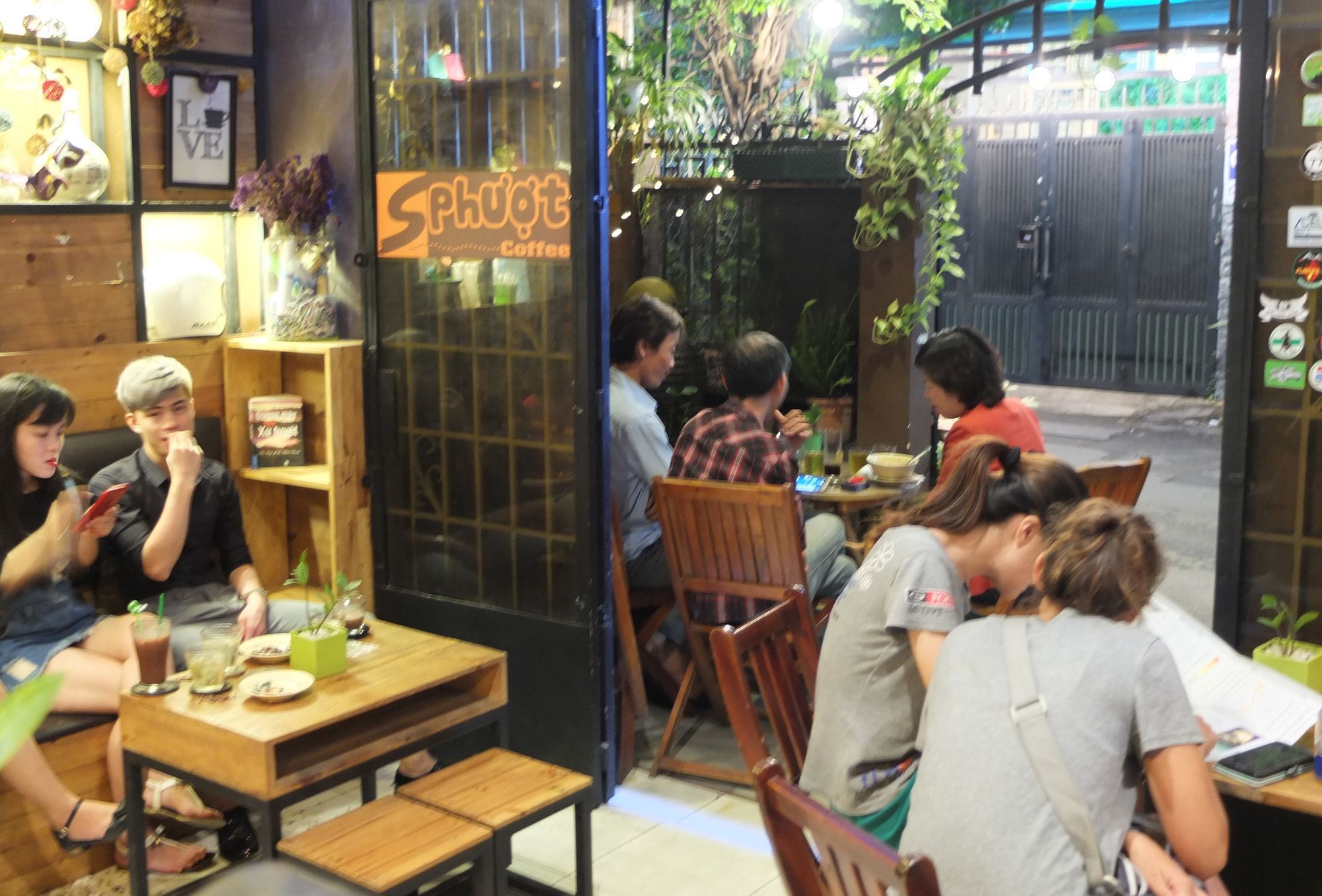S Phuot Homestay - 3A Lam Son, Ward 2, Tan Binh District Thành Pho Ho Chí Minh Esterno foto